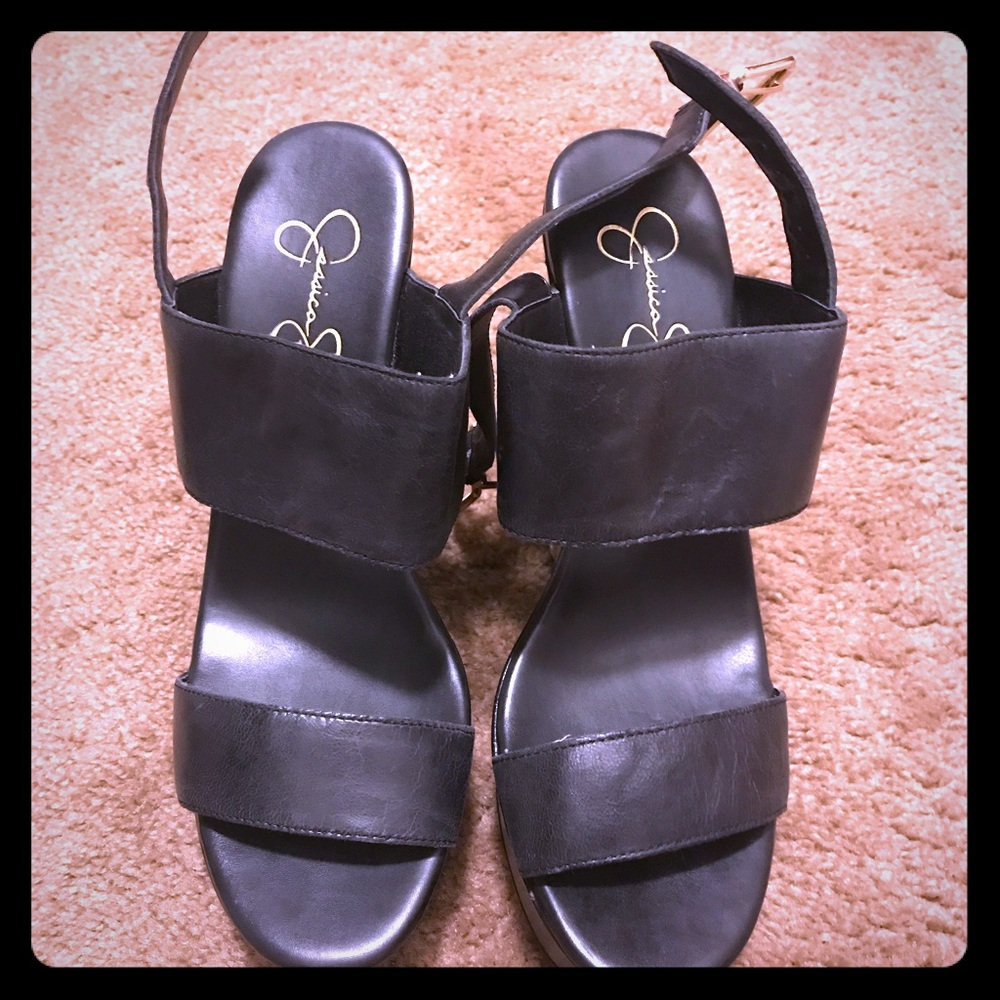 BLACK WEDGES
